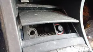 SEAT CORDOBA BERLINA (6L2) foto 9