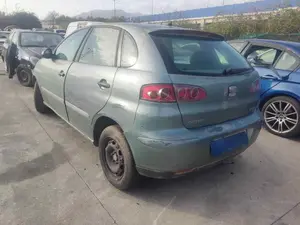 SEAT IBIZA (6L1) foto 7