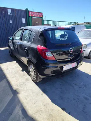 OPEL CORSA D foto 6