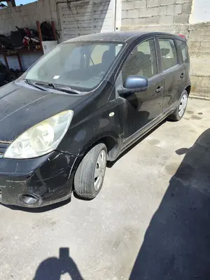 NISSAN NOTE (E11E) foto 6