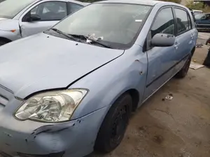 TOYOTA COROLLA (E12) foto 3
