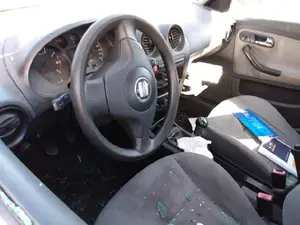 SEAT IBIZA (6L1) foto 4