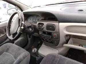 RENAULT SCENIC I (JA...) foto 3