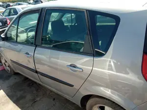 RENAULT SCENIC II foto 3