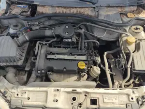 OPEL CORSA C foto 6