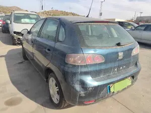 SEAT IBIZA (6L1) foto 7