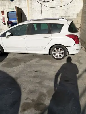 PEUGEOT 308 SW foto 3
