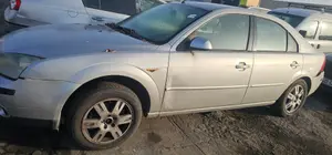 FORD MONDEO BERLINA (GE) foto 2