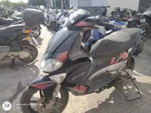 PIAGGIO (VESPA)  foto 2
