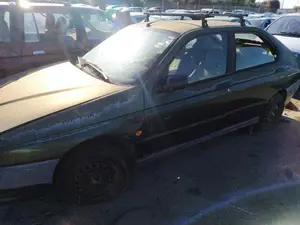 ALFA ROMEO 145 foto 2