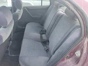 TOYOTA CARINA (T19) foto 8