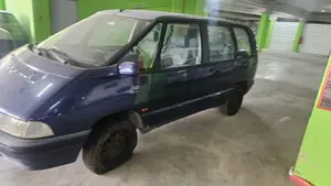 RENAULT ESPACE (J63) foto 3