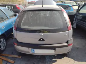 OPEL CORSA C foto 12