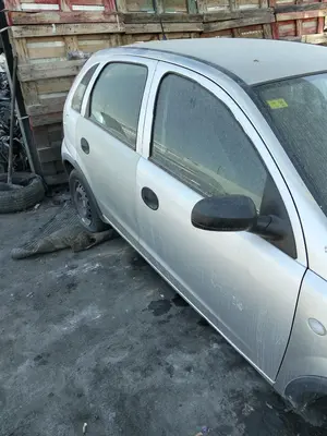 OPEL CORSA C foto 6
