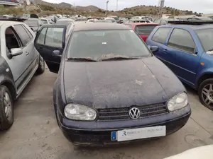 VOLKSWAGEN GOLF IV BERLINA (1J1)(10.1997) foto 1
