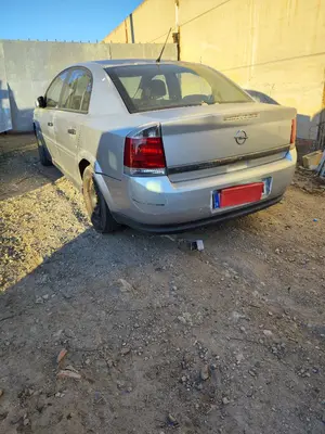 OPEL VECTRA C BERLINA foto 5