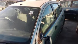 FORD FOCUS BERLINA (CAK) foto 27