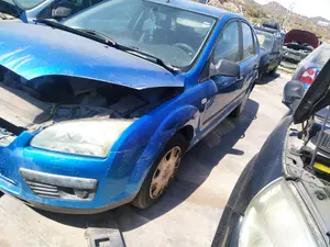 FORD FOCUS BERLINA (CAP) foto 5