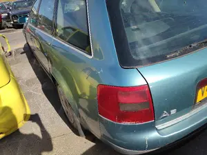 AUDI A6 AVANT (4B5) foto 3