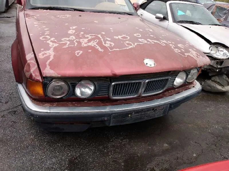BMW SERIE 7 (E32)
