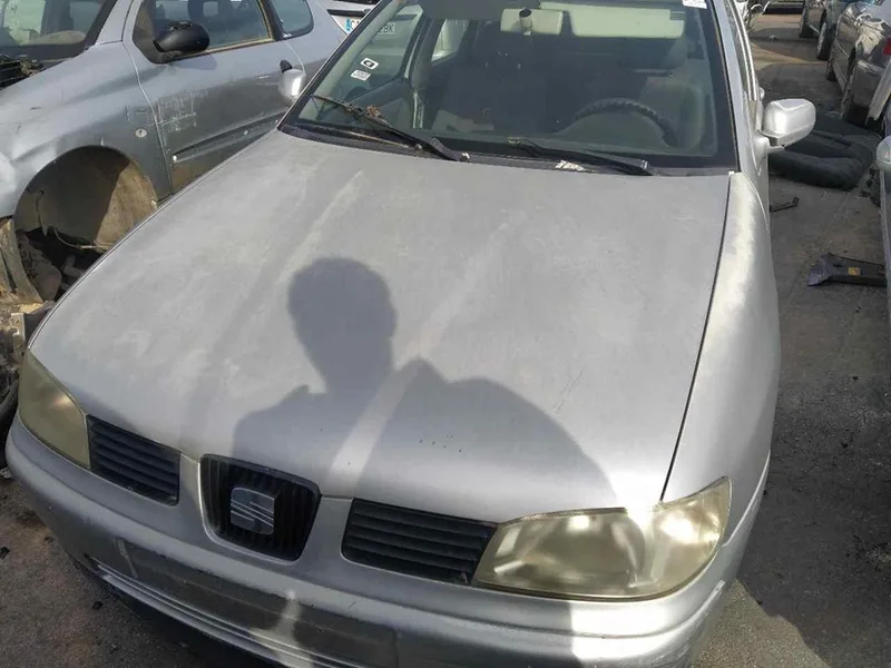 SEAT CORDOBA BERLINA (6K2)