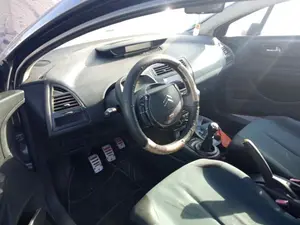 CITROEN C4 BERLINA foto 6