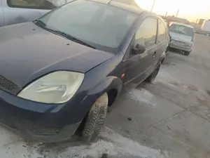 FORD FIESTA (CBK) foto 2