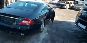 MERCEDES-BENZ CLS (BM 219) foto 4
