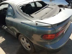 TOYOTA CELICA (T20) foto 2