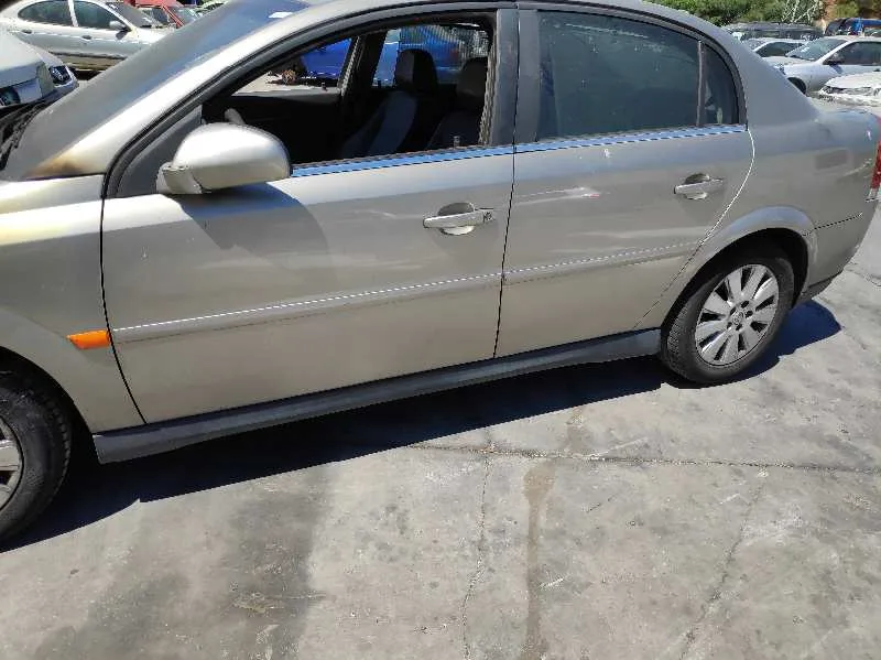 OPEL VECTRA C BERLINA