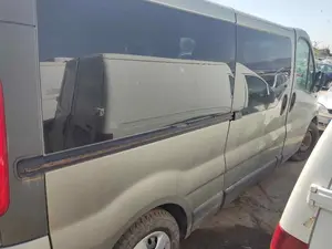 OPEL VIVARO FURGÓN/COMBI foto 8