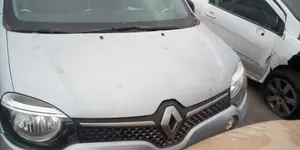 RENAULT TWINGO III foto 4