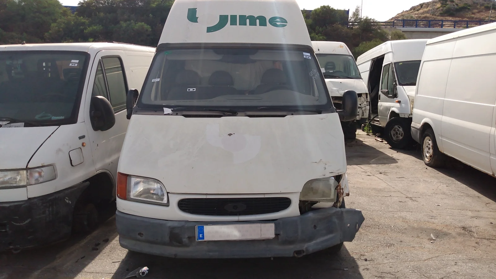 FORD TRANSIT BUS (EY)