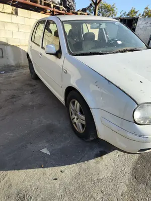 VOLKSWAGEN GOLF IV BERLINA (1J1)(10.1997) foto 3