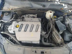 RENAULT CLIO II FASE II (B/CB0) foto 8