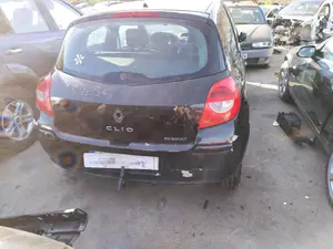 RENAULT CLIO III foto 4