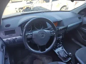 OPEL ASTRA H CARAVAN foto 3