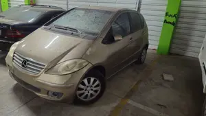 MERCEDES-BENZ CLASE A (BM 169) foto 3