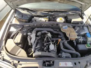 AUDI A4 BERLINA (B5) foto 6