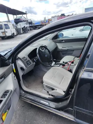 VOLVO V50 FAMILIAR foto 3