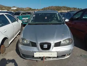 SEAT IBIZA (6L1) foto 1
