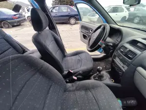 RENAULT CLIO II FASE II (B/CB0) foto 7