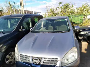 NISSAN QASHQAI (J10) foto 1