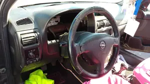OPEL ASTRA G BERLINA foto 11