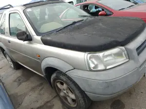 LAND ROVER FREELANDER (LN) foto 2