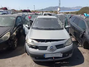 RENAULT MEGANE II CLASSIC BERLINA foto 1