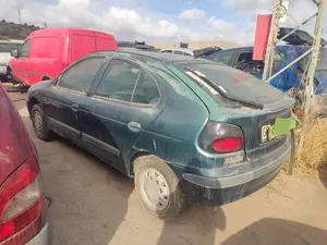 RENAULT MEGANE I BERL./ BERL. CON PORTÓN (BA0) foto 7