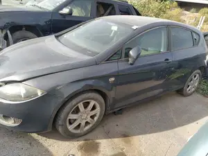 SEAT LEON (1P1) foto 2