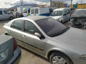 RENAULT LAGUNA II (BG0) foto 5
