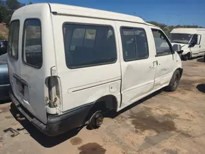 NISSAN SERENA (C23M) foto 5